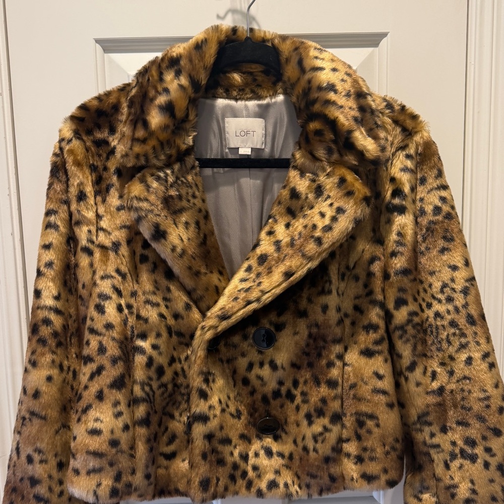 LOFT Women's Animal Print Cropped Teddy Jacket with 3/4 sleeves